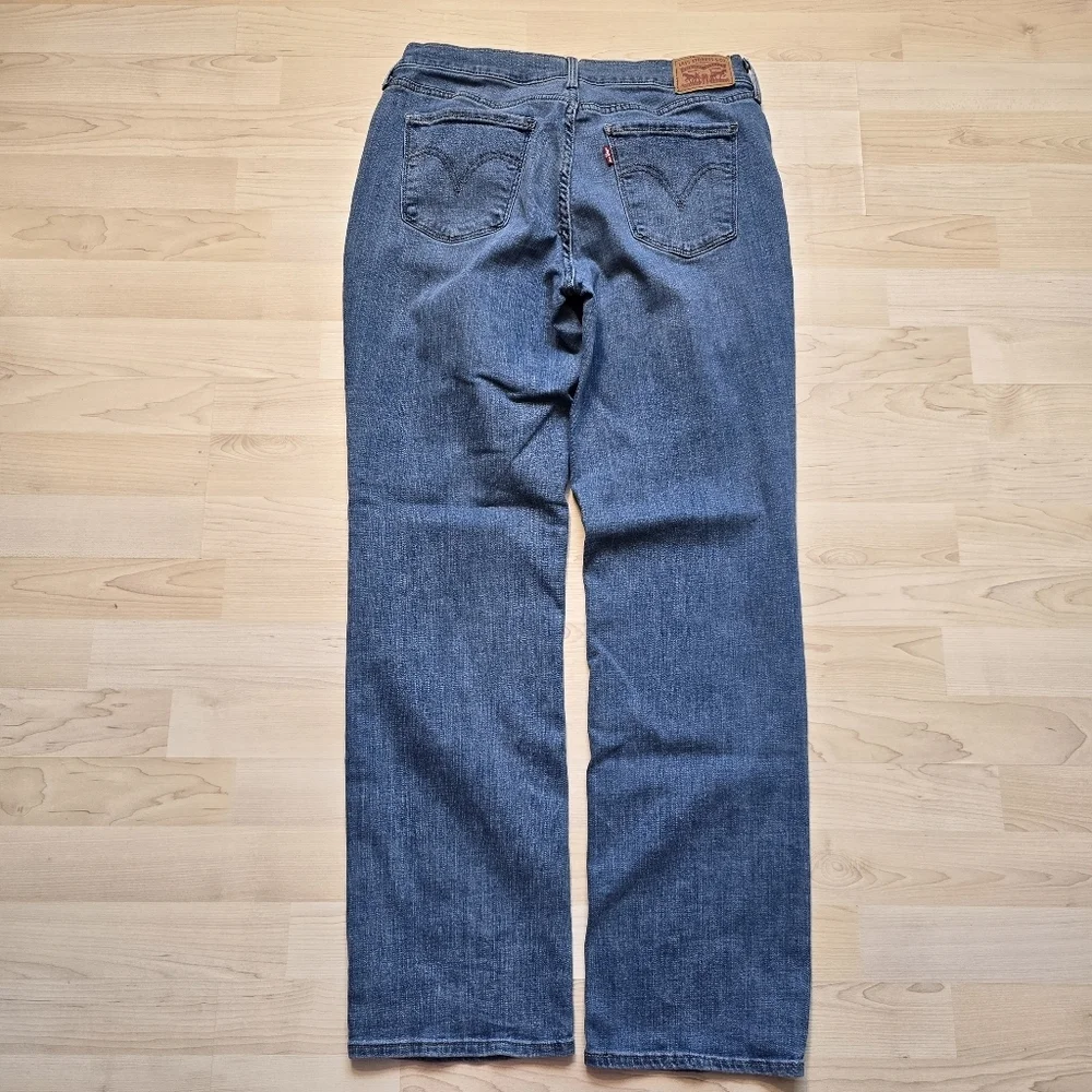 Levis 505 Straight Jeans Size 10 (30 Waist, 32 Length)
